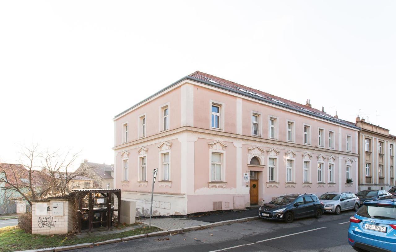 Jane'S Charming Apartment - Prague — Photos 1